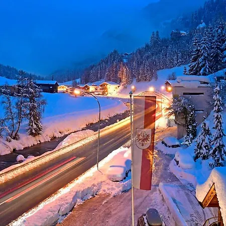 فندق Hoellroah 4*