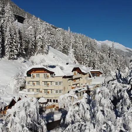 Hotel Hoellroah