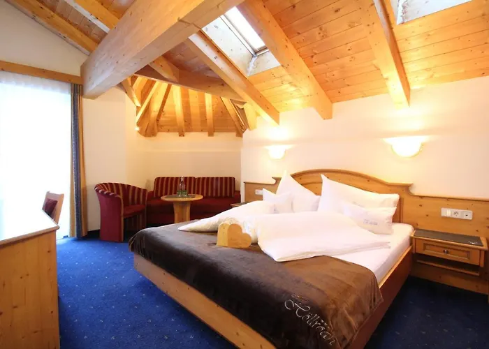 霍尔罗阿酒店 酒店 4*