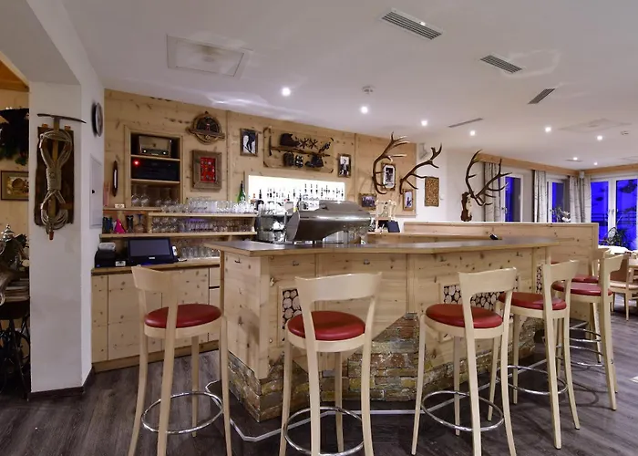 霍尔罗阿酒店 酒店 4*