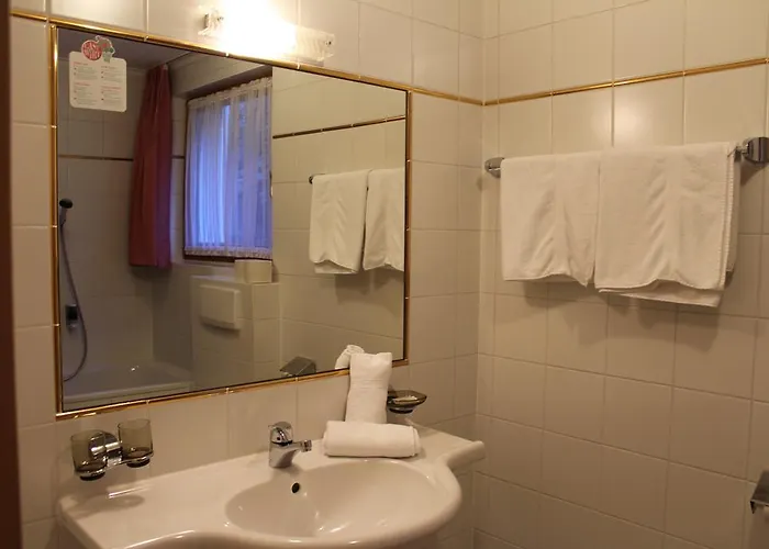 霍尔罗阿酒店 酒店 卡普尔