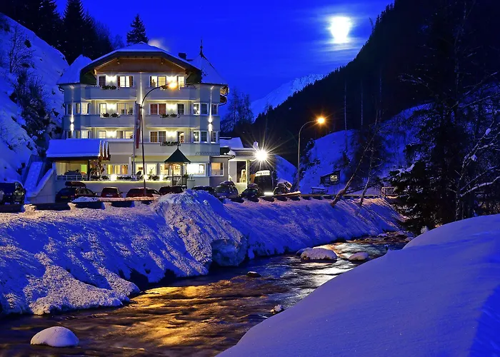 霍尔罗阿酒店 卡普尔