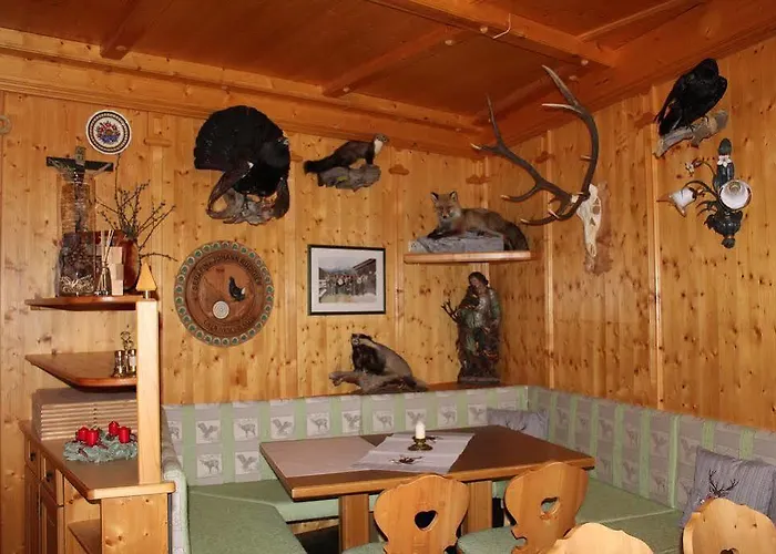 霍尔罗阿酒店 4*