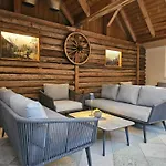 Hotel Hoellroah
