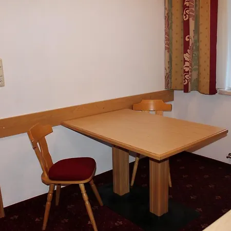Höllroah 4* Kappl (Landeck)