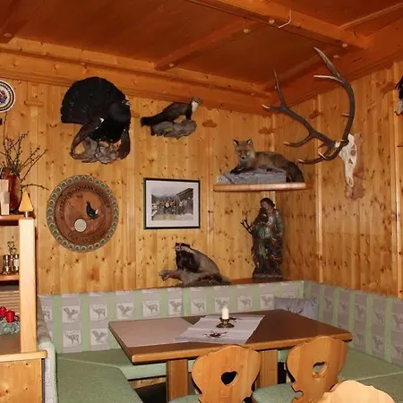 Hoellroah 4*